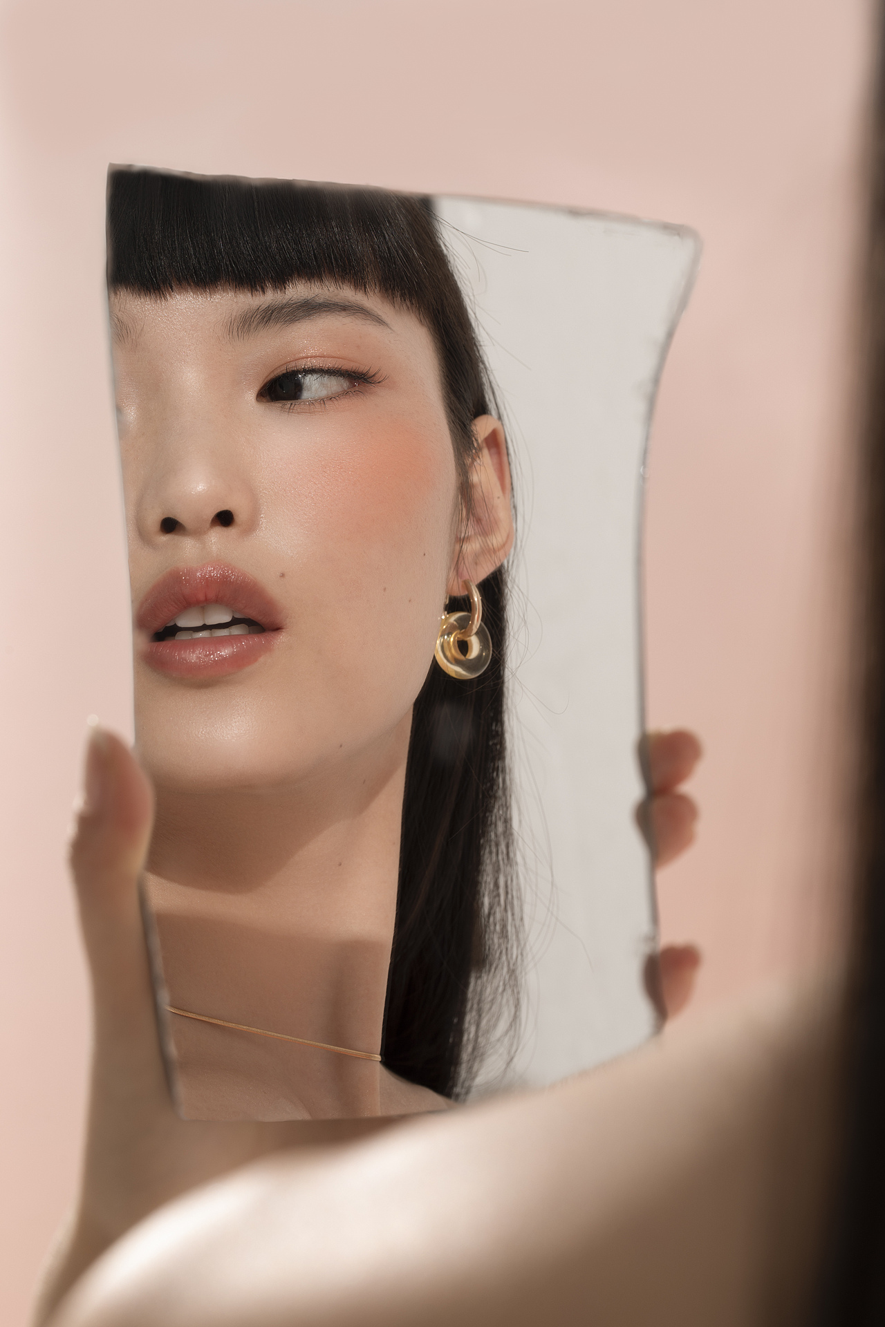 intoyou腮红模特拍摄