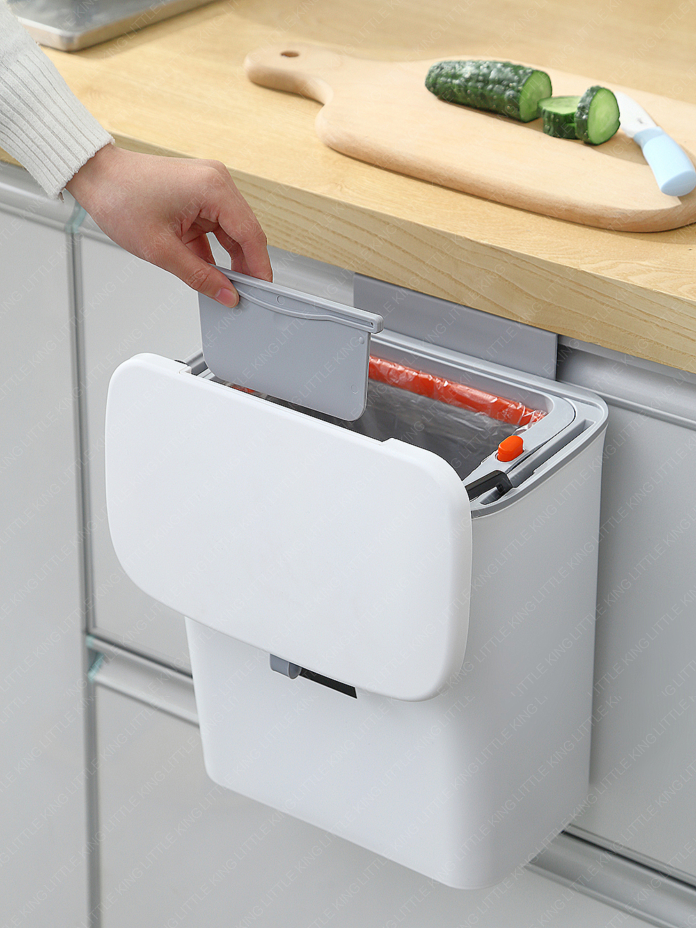 居家日用——壁挂垃圾桶