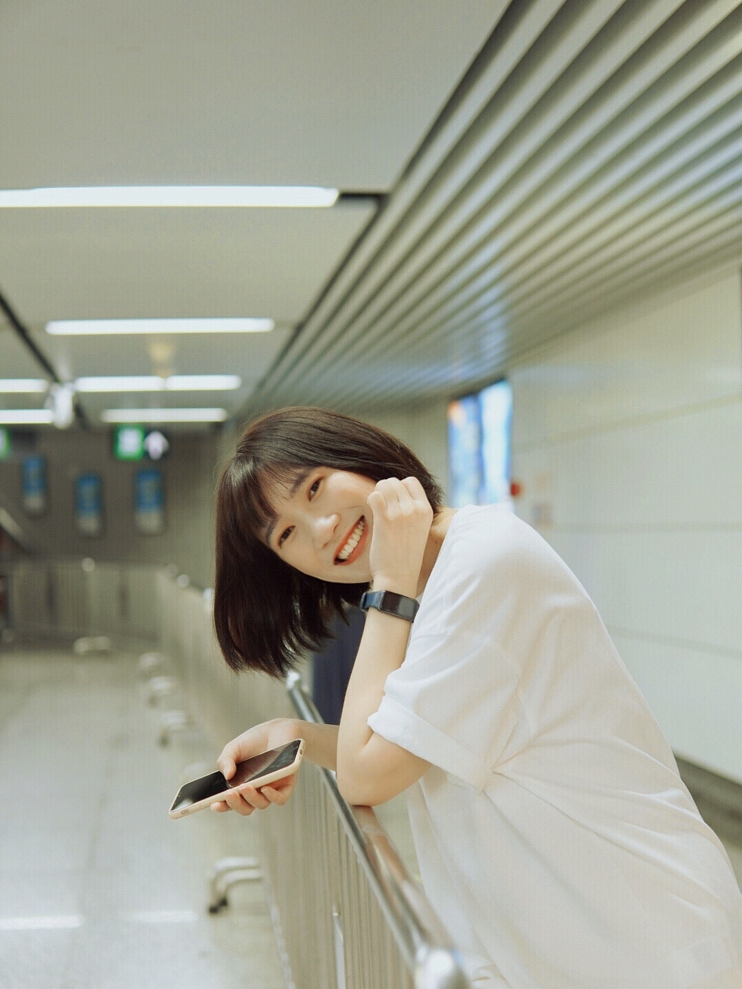 是个可爱的少女（图ZMjYzMzMxMzU2） - 人像摄影 - 站酷设计师小敏518原创素材 - 站酷ZCOOL