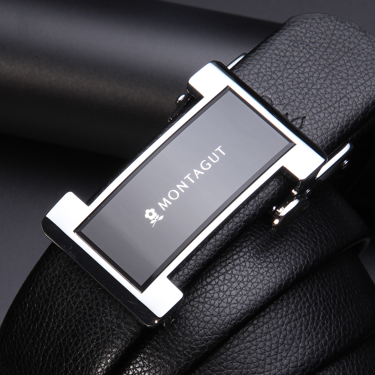 2018-7-21 梦特娇皮带拍摄