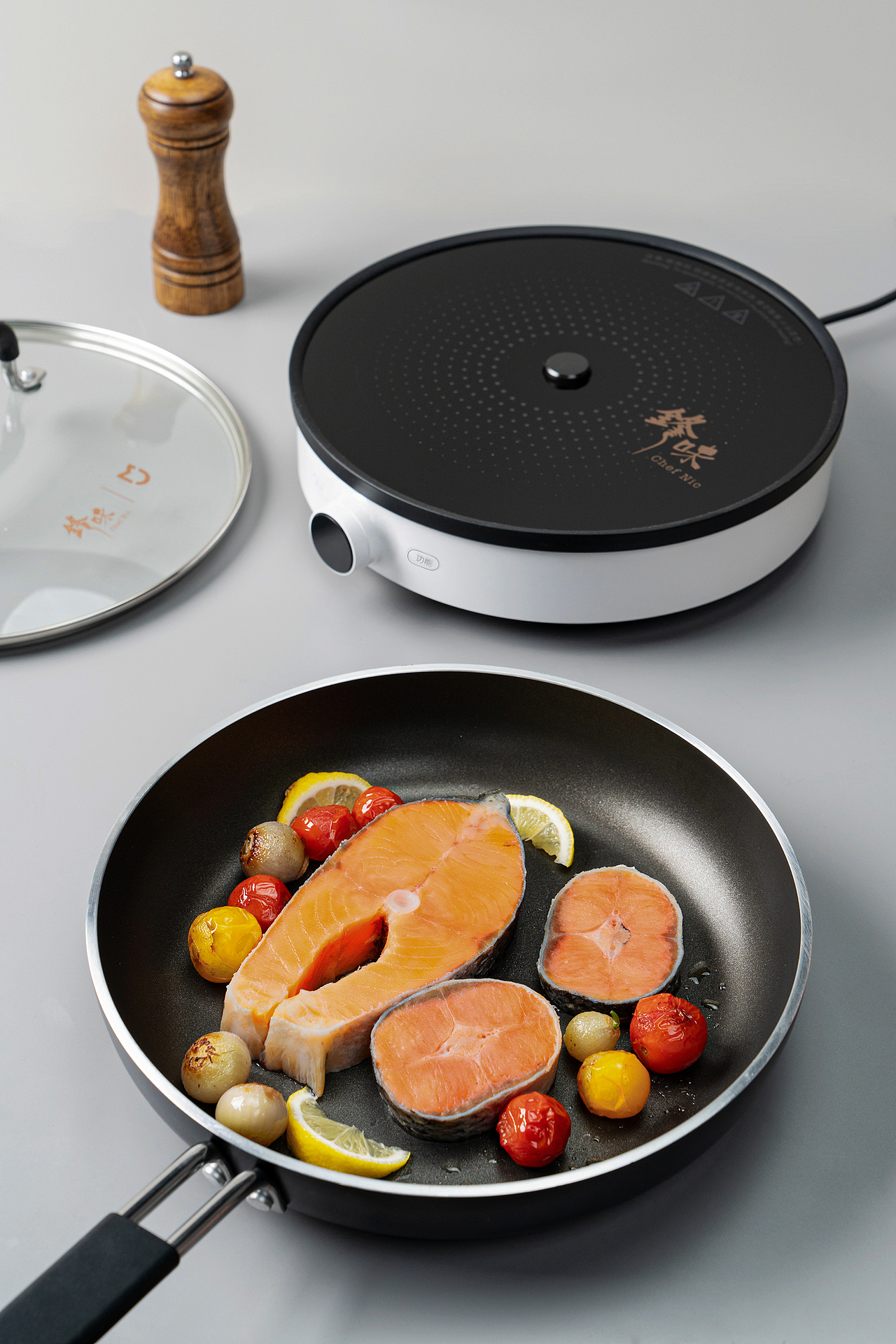 锋味套装 锅具 三文鱼 牛排 意面（图ZMTY3OTQxNDc2） - 产品摄影 - 站酷设计师小鹏爱做饭原创素材 - 站酷ZCOOL