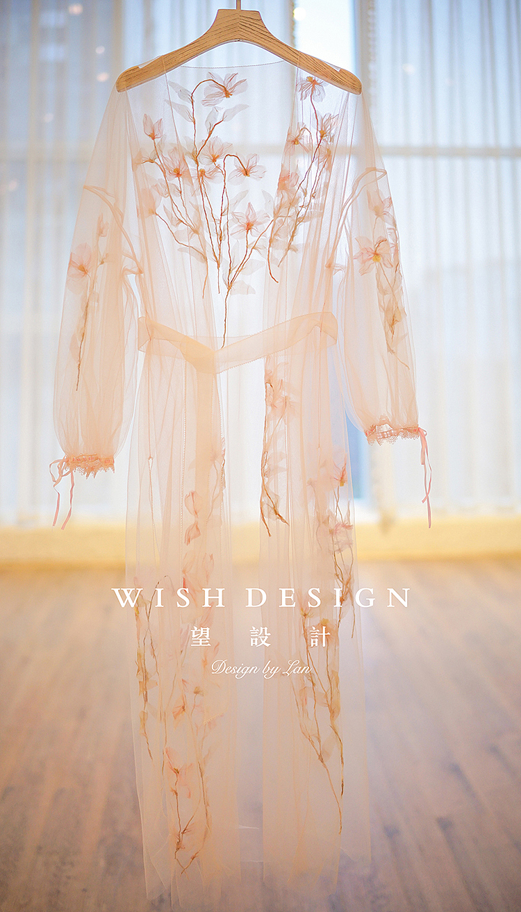 粉梦，每件纱都仿佛在画一幅水彩画（图ZMTI1OTAwNzY0） - 正装/礼服 - 站酷设计师婚纱设计师兰奕原创素材 - 站酷ZCOOL