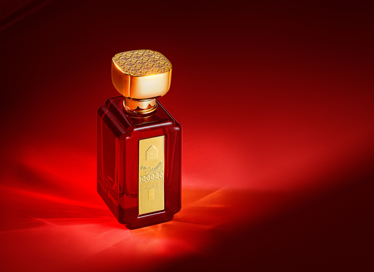 大殿上氤氲升起的中正祥和之气,气度威仪