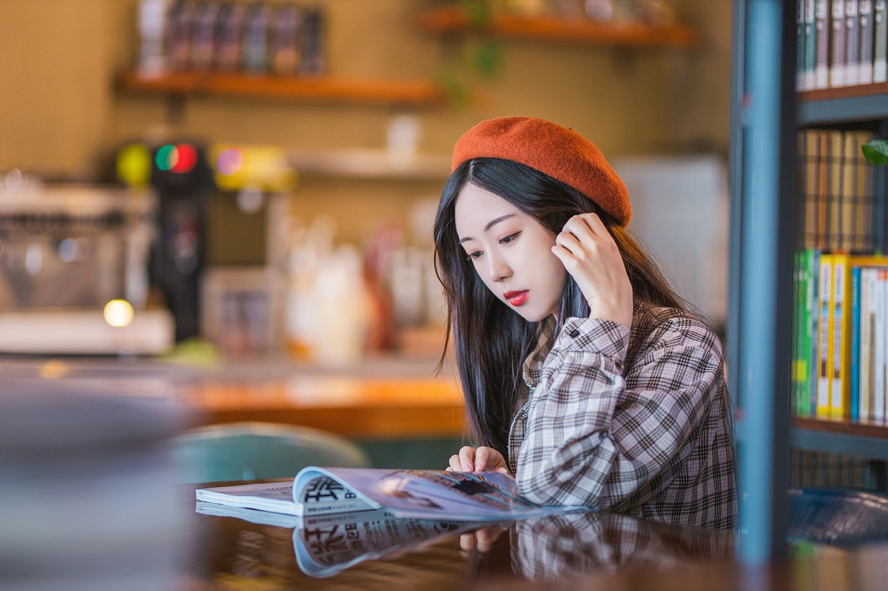 假日的咖啡馆|摄影|人像摄影|myth神话丶 - 原创作品 - 站酷 (zcool)