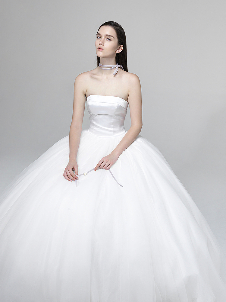 婚纱（图ZMTQ4NzAyMDY0） - 修图/后期 - 站酷设计师寒北高端修图培训原创素材 - 站酷ZCOOL