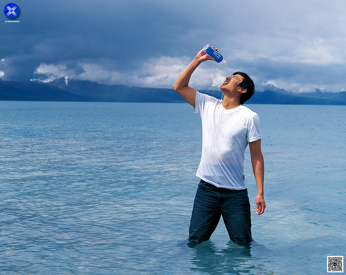 健力宝A8影视平面