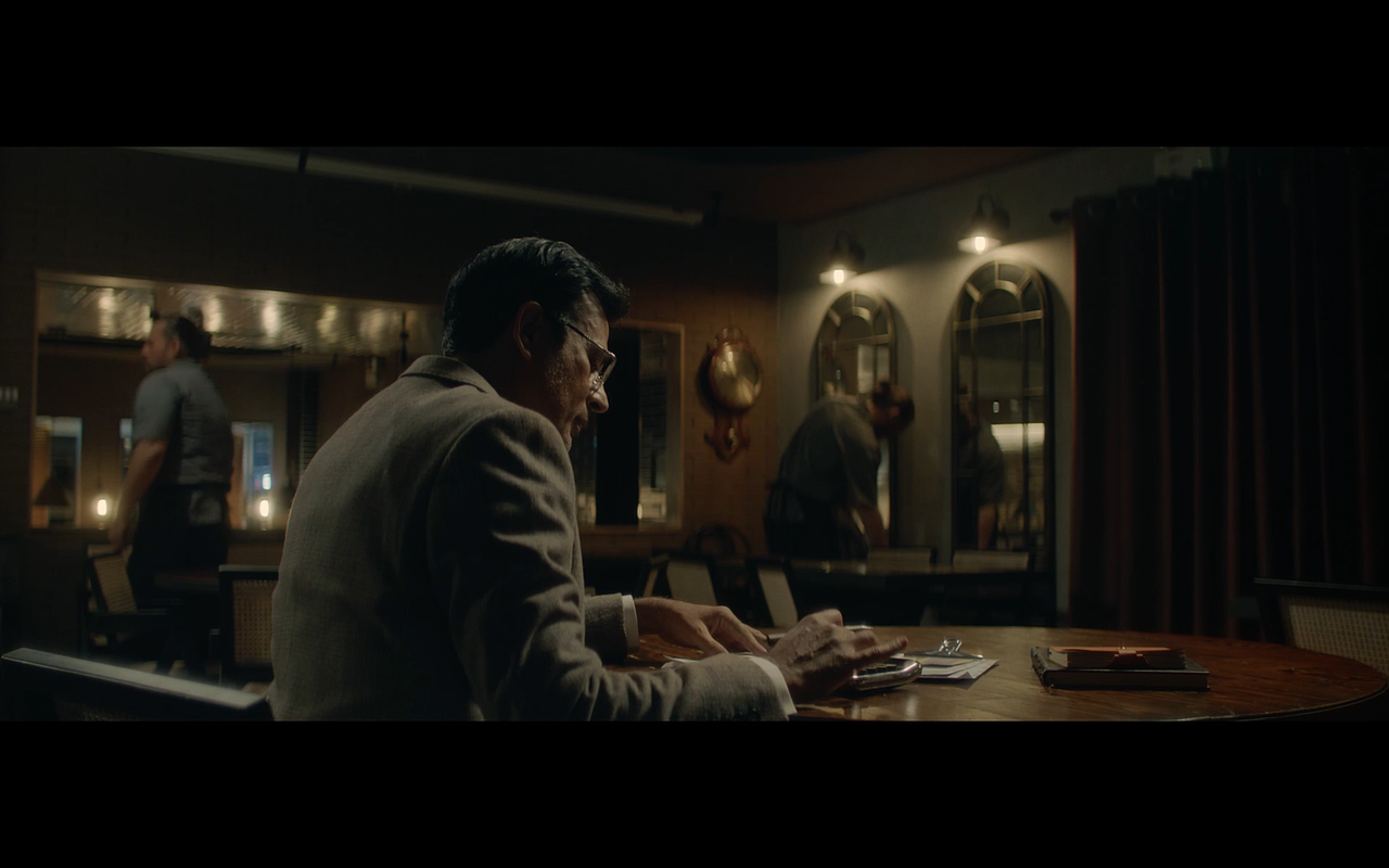 V are Gorgeous V23 ｜如何定义美 南亚海外版（图ZMjkwNDgzNjMy） - 宣传片 - 站酷设计师裂变传媒原创素材 - 站酷ZCOOL