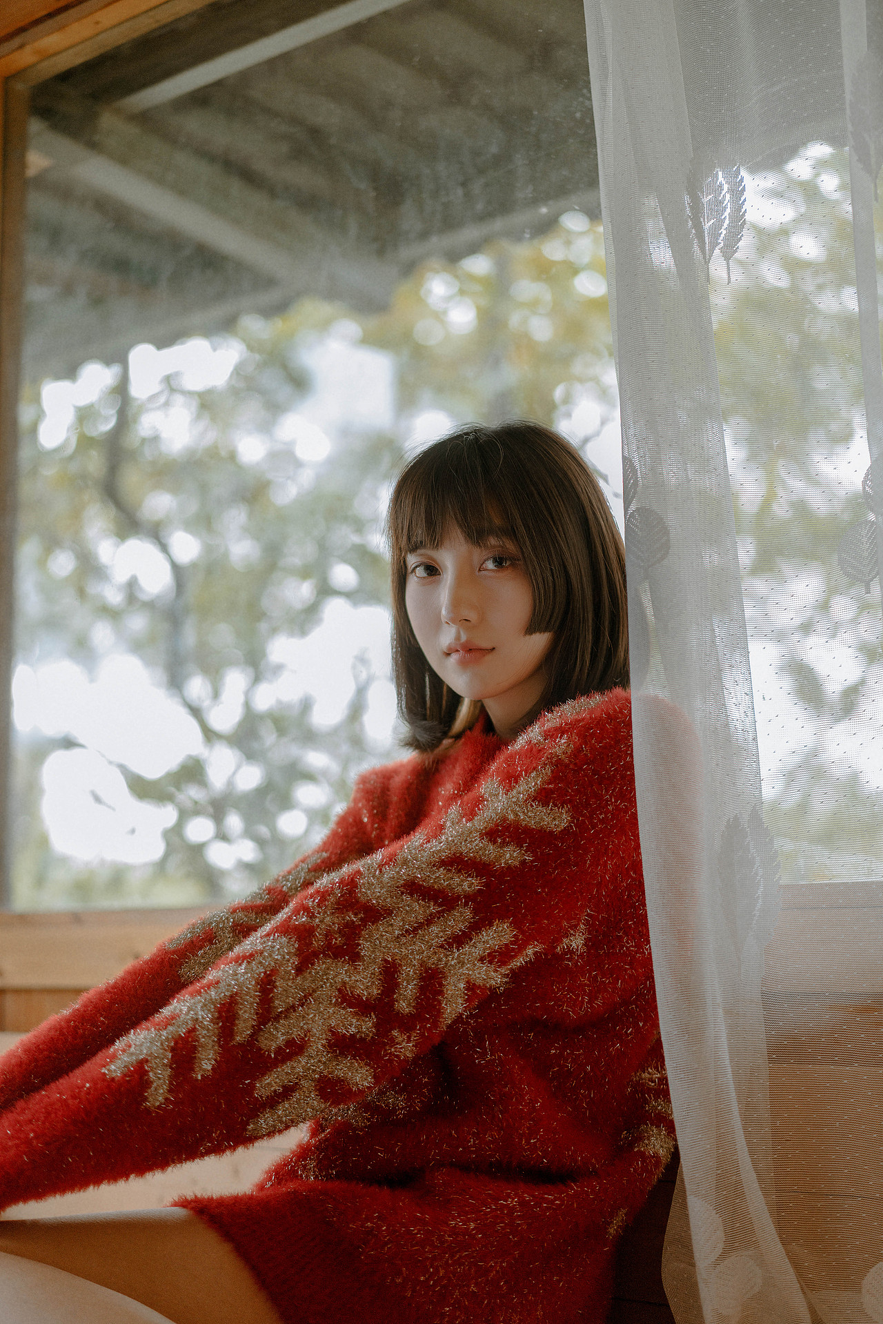 我不看星星,也不说想你,这样,星星和你都蒙在鼓里。