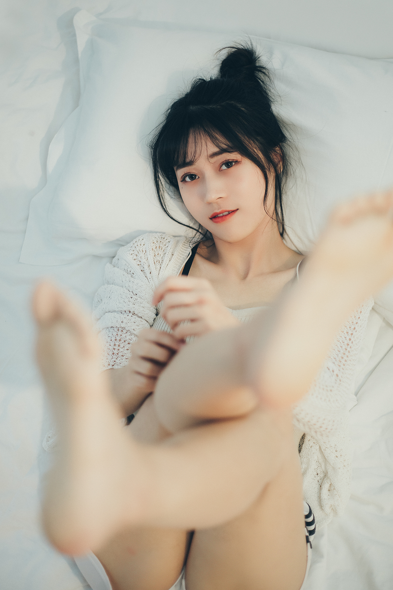 小思绪（图ZMjA0NzYyOTQw） - 人像摄影 - 站酷设计师白日梦大熊菌原创素材 - 站酷ZCOOL