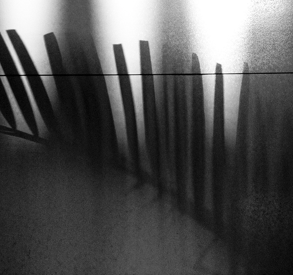 IPONE 4拍的概念作品。优雅的简洁主义，节奏与韵律。www.zajps.com 光与影，虚与实（图ZMjI4MjUzMDA=） - 人文/纪实摄影 - 站酷设计师zajdesign原创素材 - 站酷ZCOOL