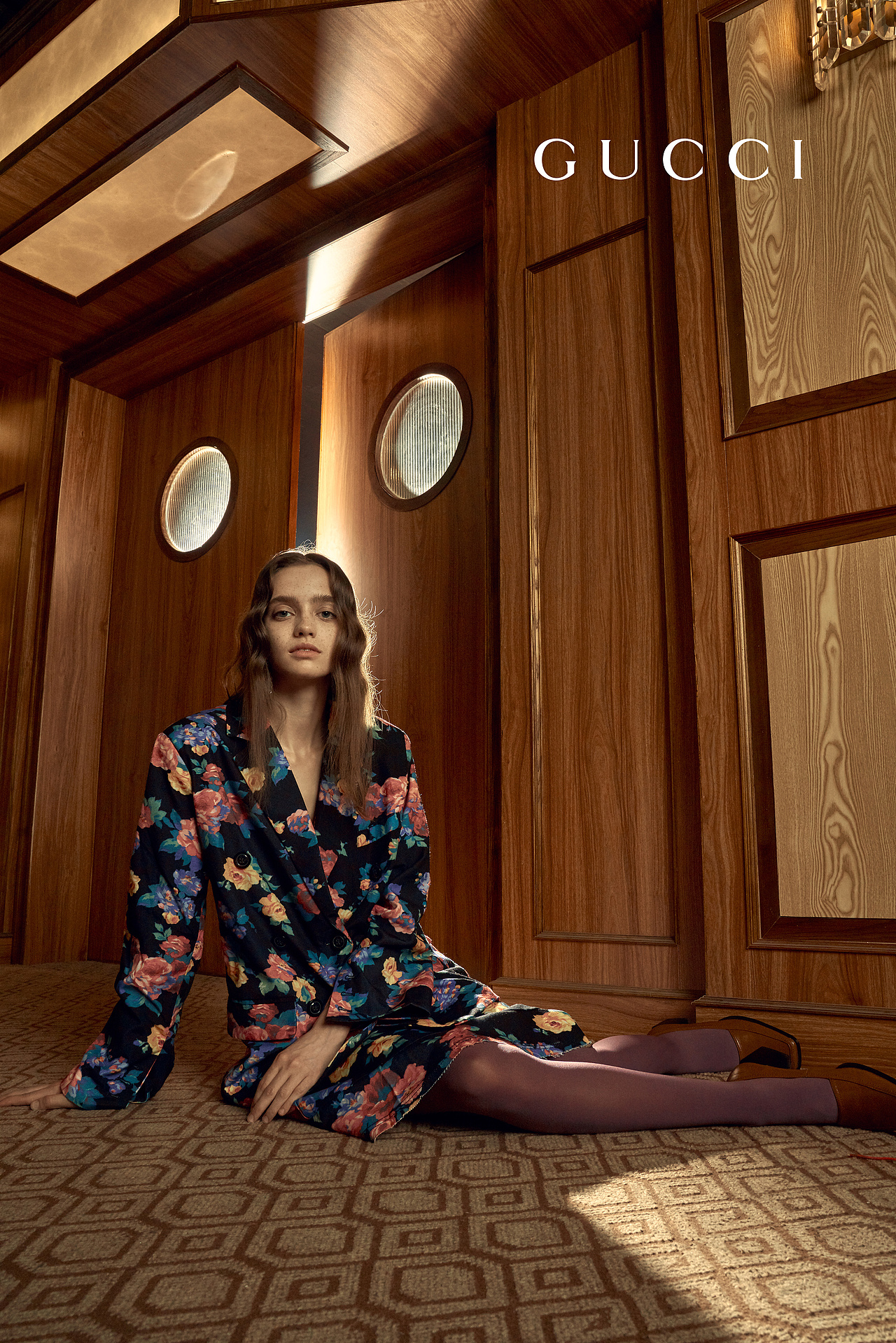 复古GUCCI风画报（图ZMjY2ODQ1NTM2） - 人像摄影 - 站酷设计师林明LOCO原创素材 - 站酷ZCOOL