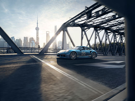 保时捷主kv修图