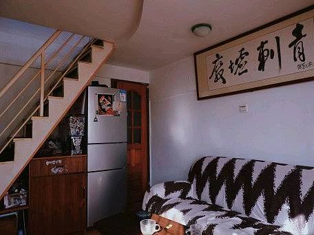 昆明纹身 涂鸦风女孩👧🏻废墟刺青