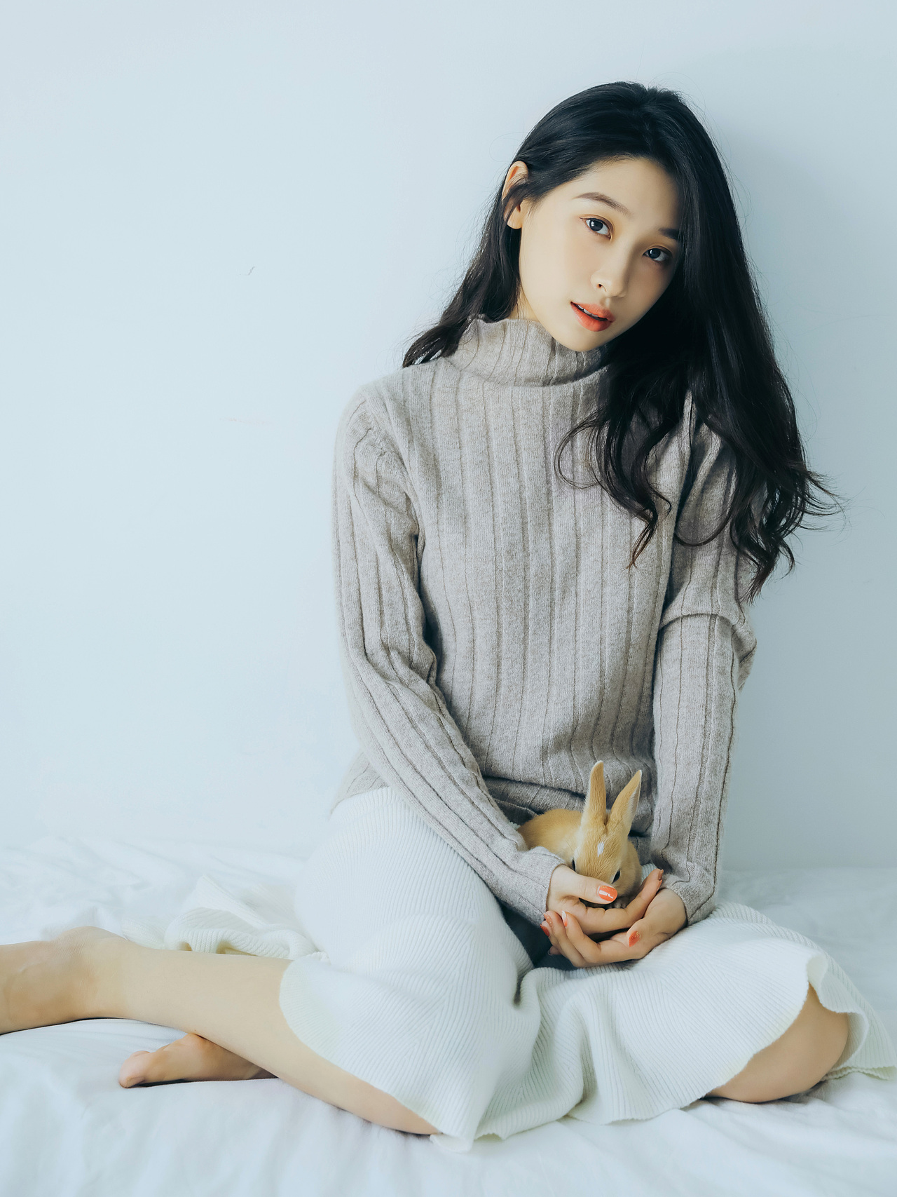 害羞的兔兔（图ZMjQyNTUzMDY4） - 人像摄影 - 站酷设计师ARTLee小杰原创素材 - 站酷ZCOOL