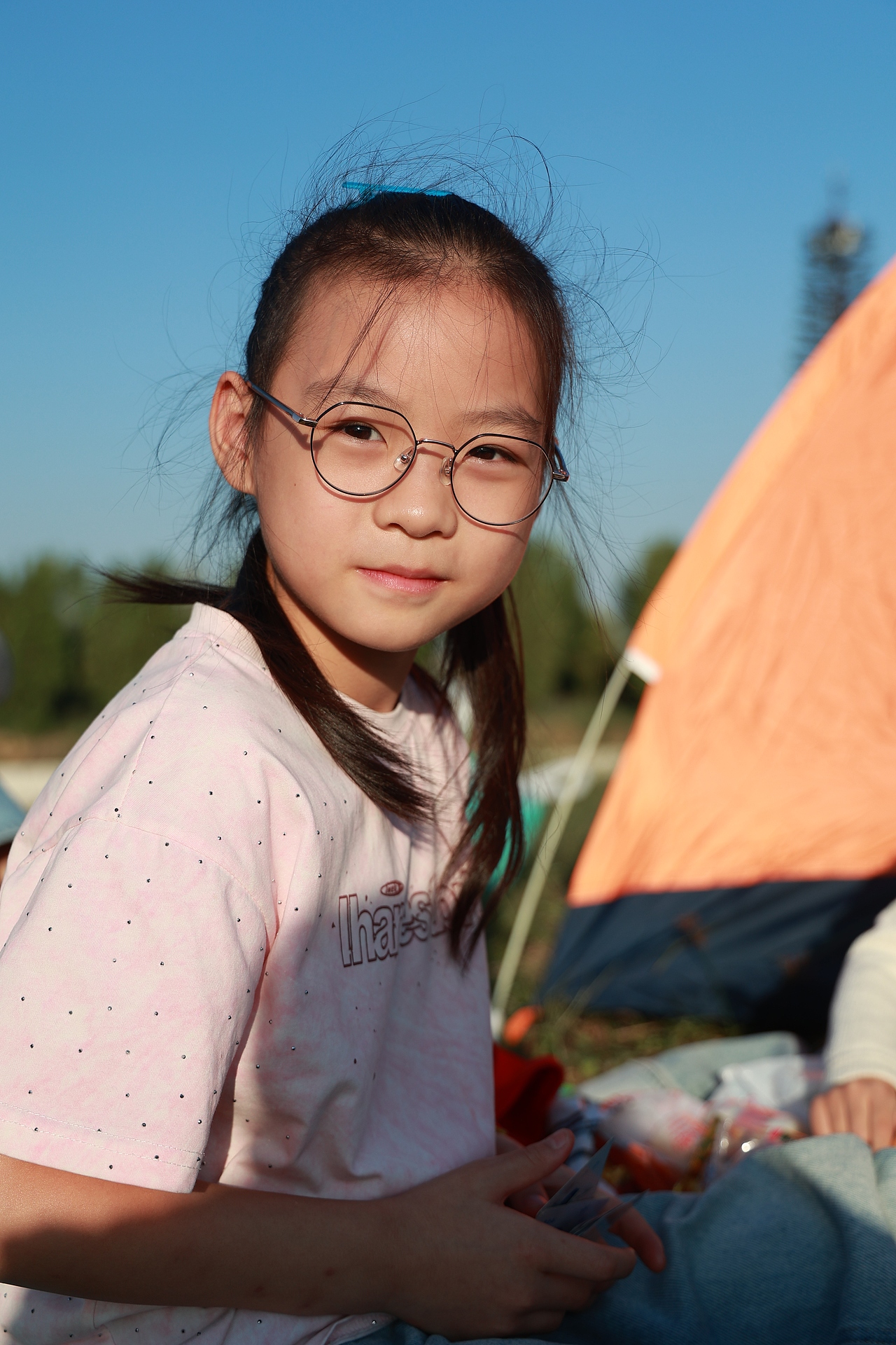 古城外的湖水（圖ZMzc4MjQyOTM2） - 人像攝影 - 站酷設(shè)計(jì)師瑪尼石原創(chuàng)素材 - 站酷ZCOOL