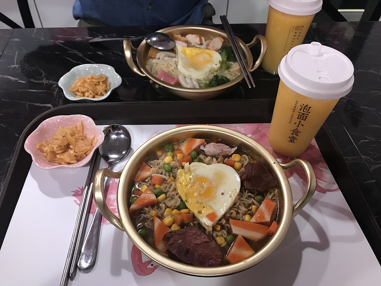 泡面小食堂墙绘