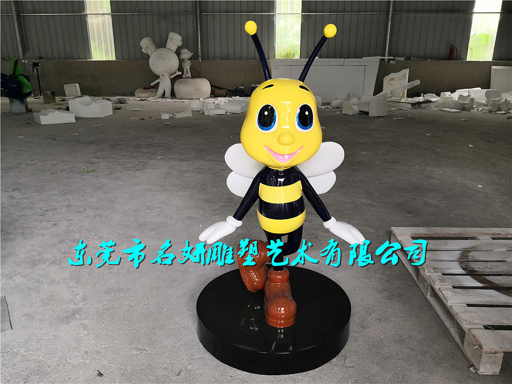 不辞辛劳地采蜜玻璃钢卡通蜜蜂雕塑它可是勤劳的代言人（图ZMTc2MTEyODMy） - 其他手工艺 - 站酷设计师添翼雕塑艺术原创素材 - 站酷ZCOOL