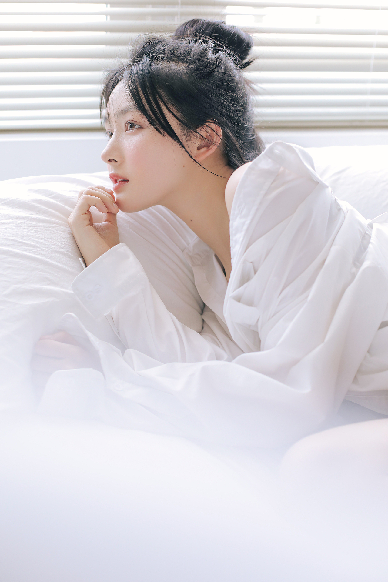 早睡早起，养成白皙牛奶肌🥛（图ZMjY1ODU4NzA0） - 人像摄影 - 站酷设计师宏赟同学原创素材 - 站酷ZCOOL