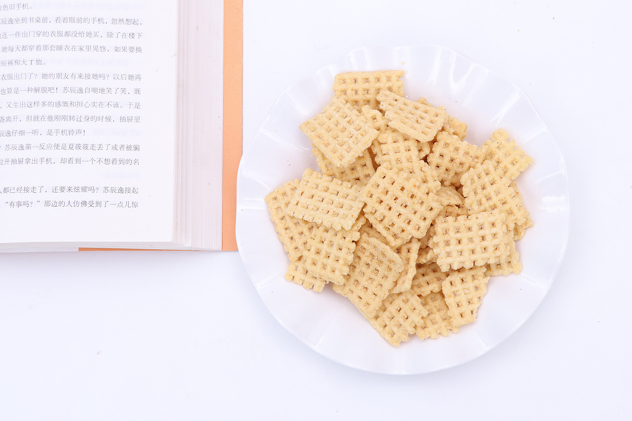 B08零食\C01-饼干膨化\V03原味锅巴X1-QM