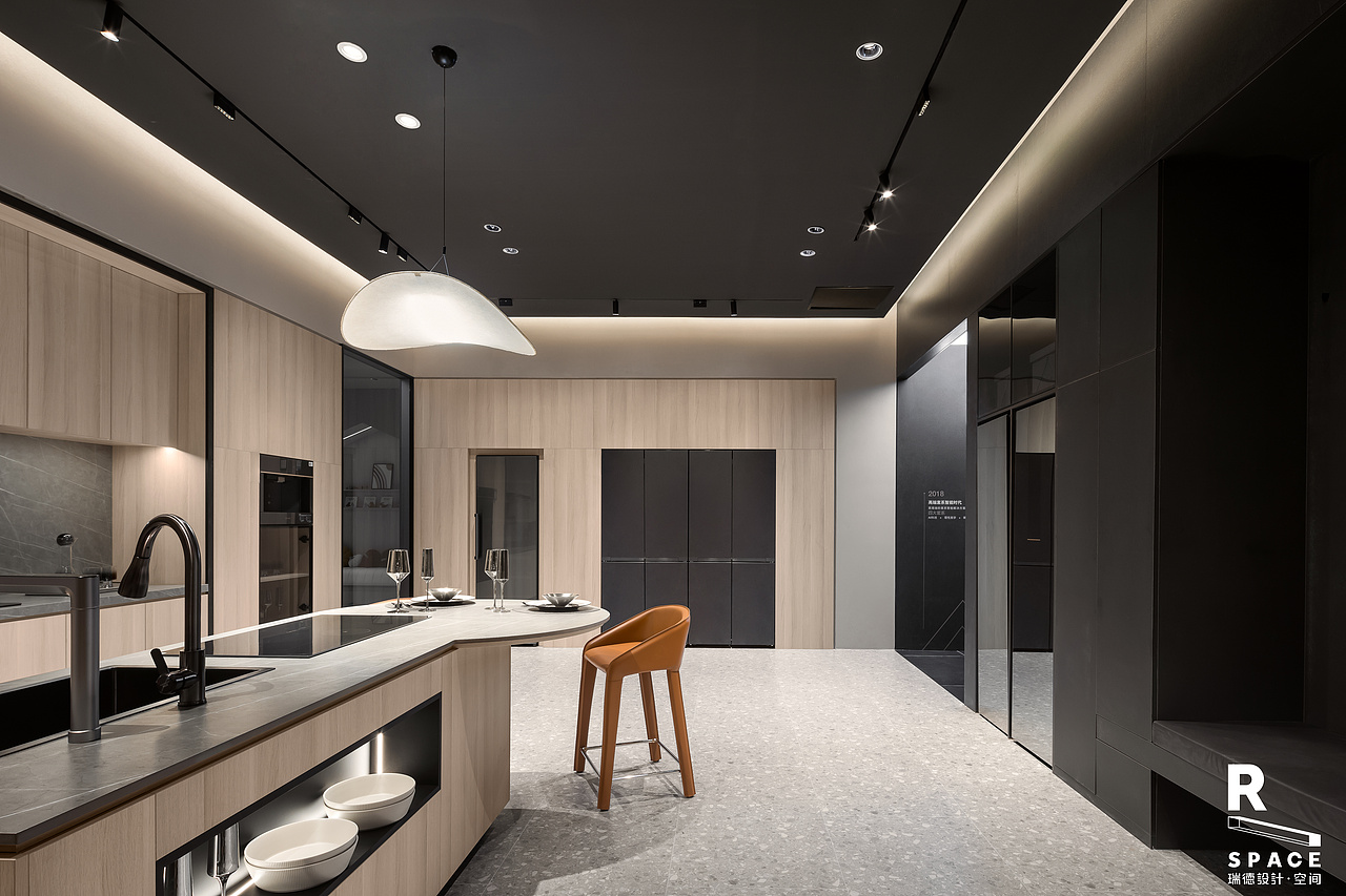 COLMO x 瑞德设计 | COLMO超级体验中心-空间设计