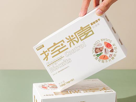 【糖友饱饱-控糖饼干】包装创意呈现