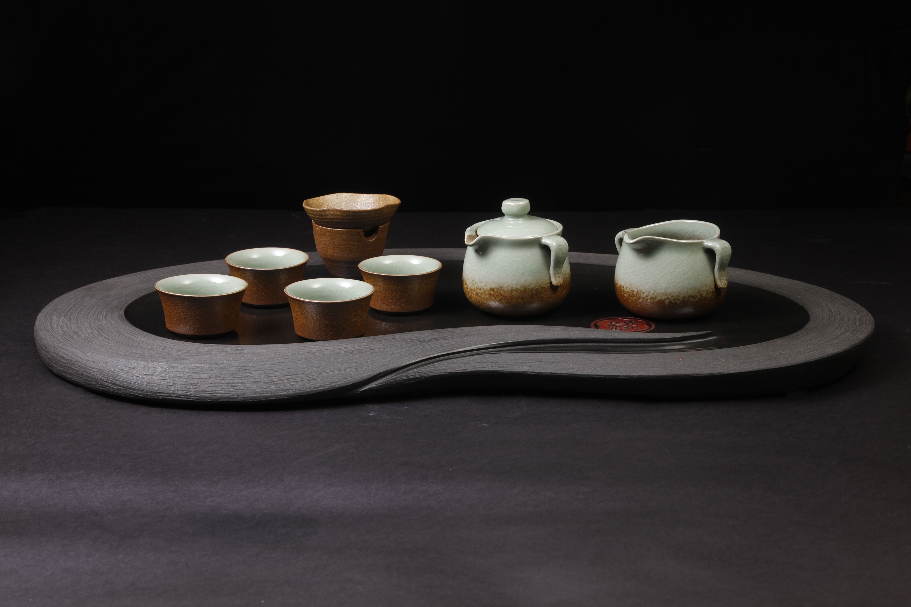 暗调日式茶具套装|摄影|产品|NGBUN - 原创作品 - 站酷 (ZCOOL)
