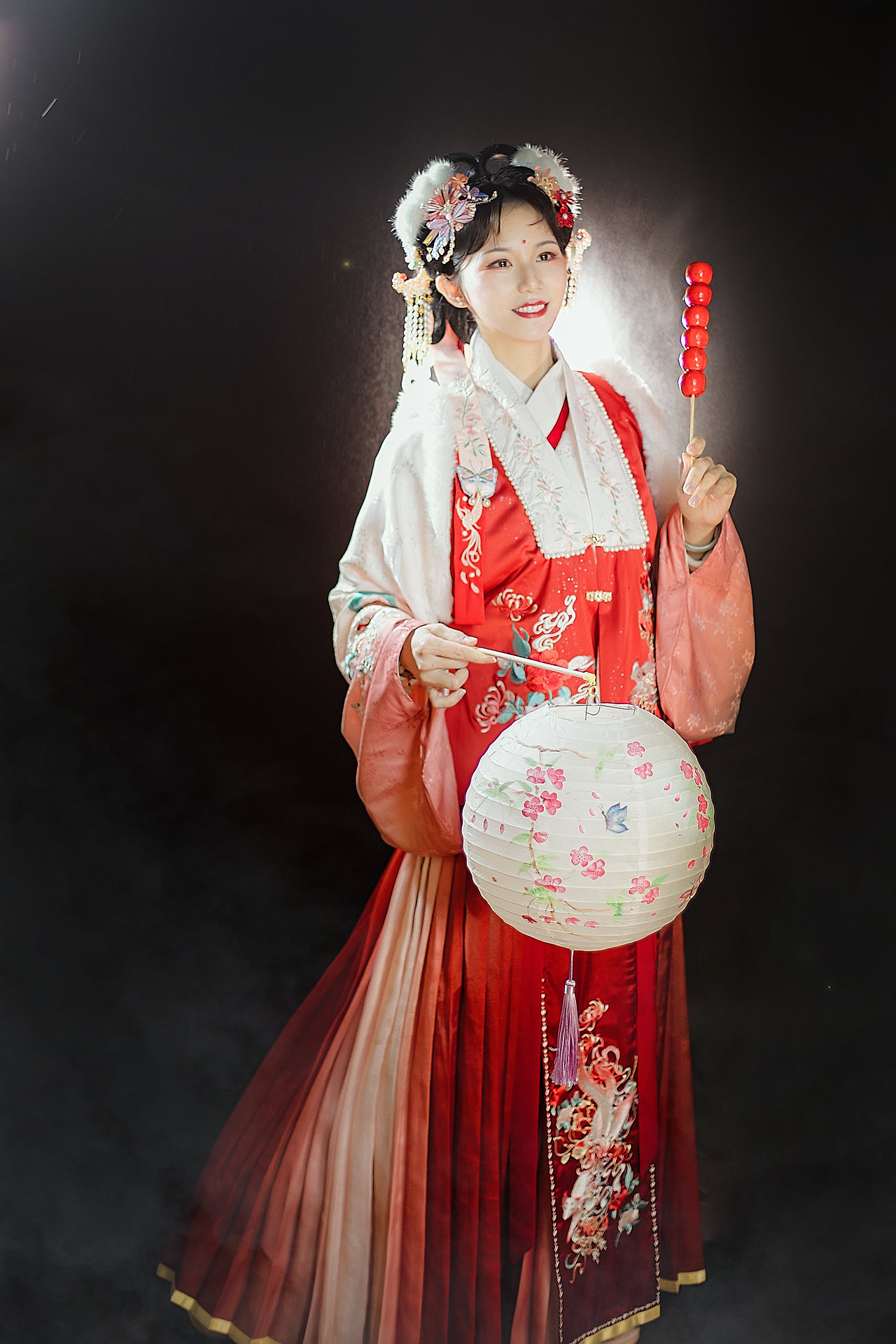 新年风汉服神明少女