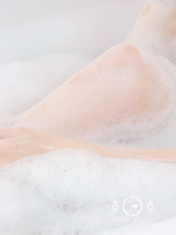 品牌沐浴露短片（圖ZMjE3NzkyOTI4） - 短片 - 站酷設(shè)計(jì)師支點(diǎn)視覺原創(chuàng)素材 - 站酷ZCOOL