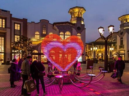 那些走心的创意情人节活动交互装置