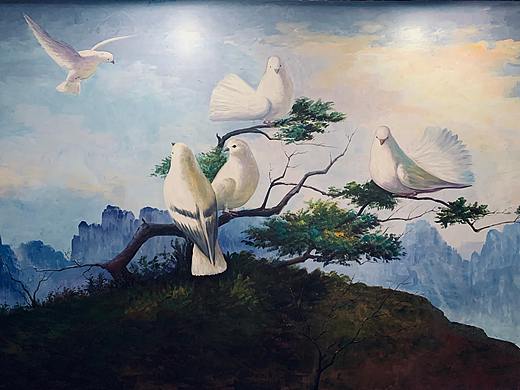 鸽子餐厅墙体彩绘