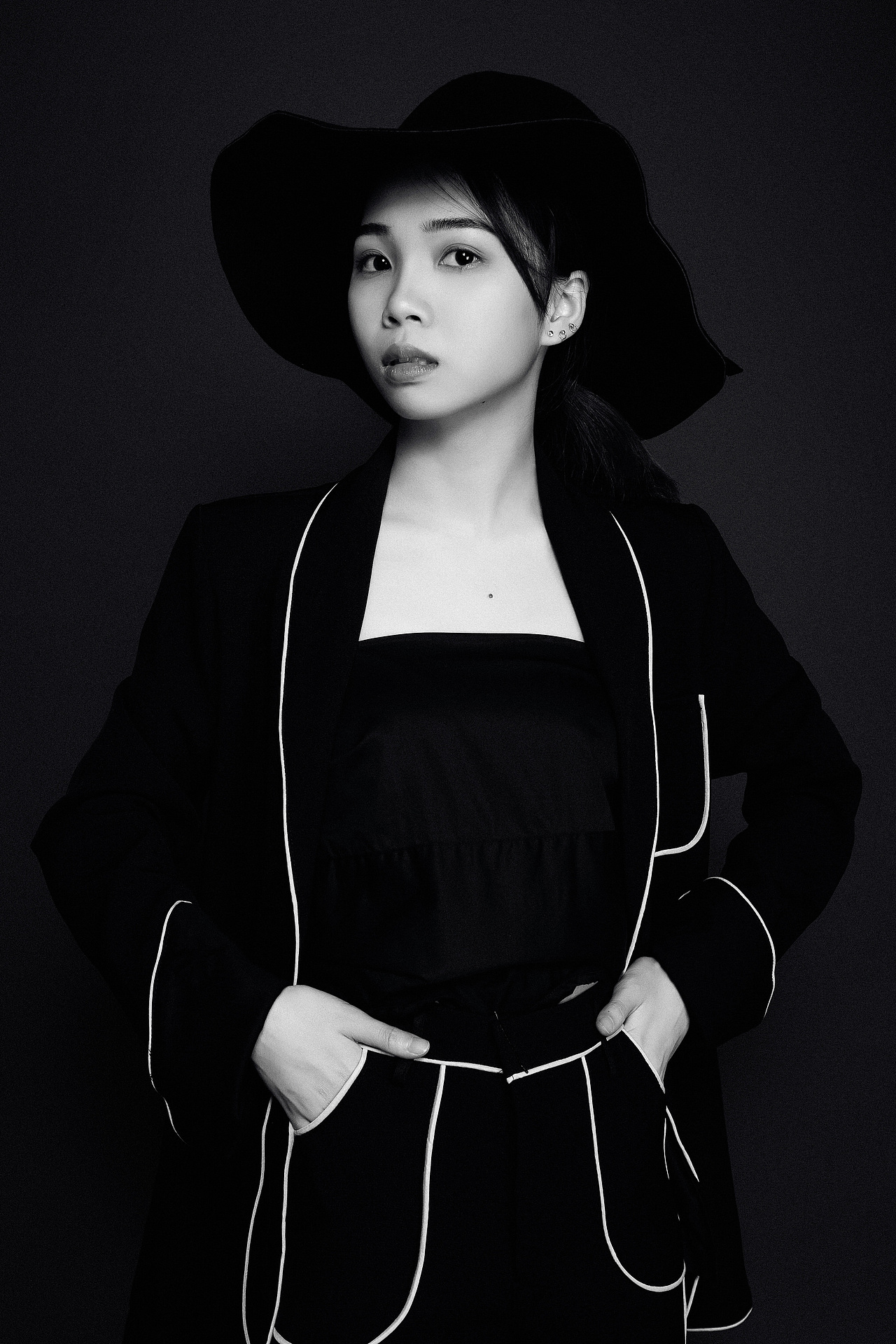 一组个人形象照