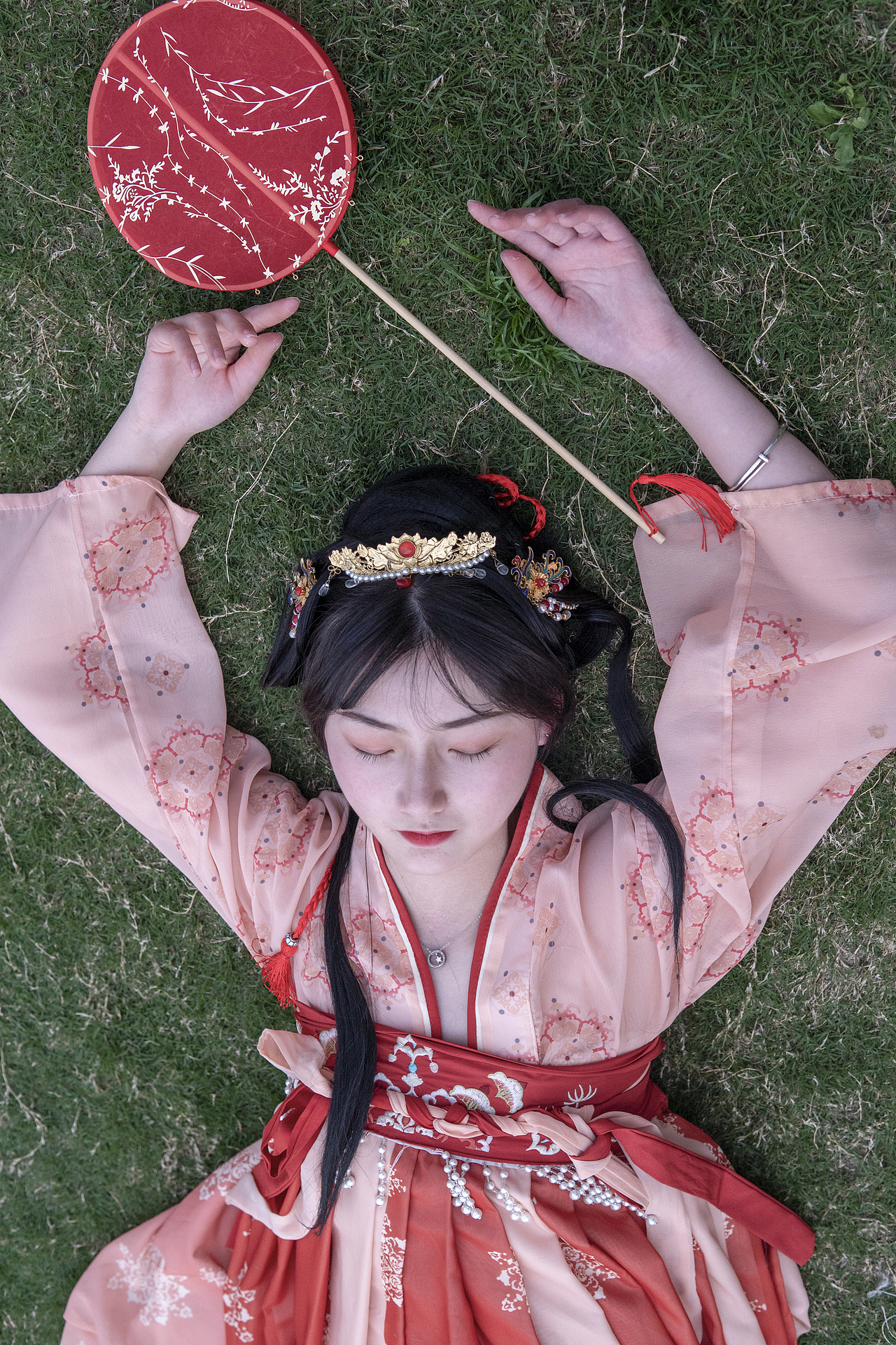 大唐少女游园（图ZMjk0MzQzODYw） - 人像摄影 - 站酷设计师邓大佬原创素材 - 站酷ZCOOL