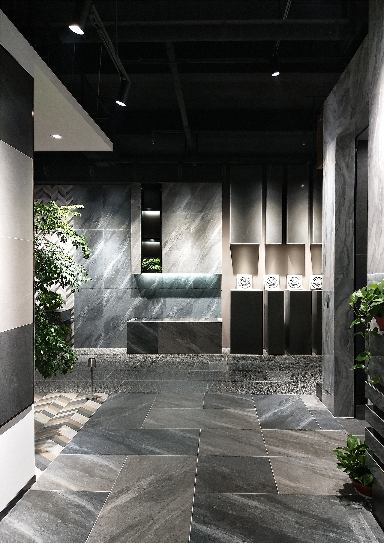 joiner/仿古砖展厅