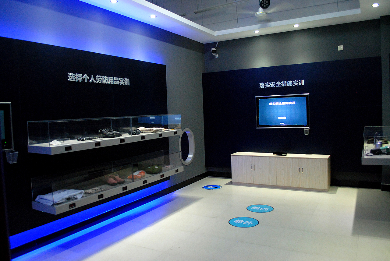 福建马尾船舶技术学院安全生产体验馆（图ZMTUxNTQxNzQ4） - 展陈设计 - 站酷设计师士申原创素材 - 站酷ZCOOL