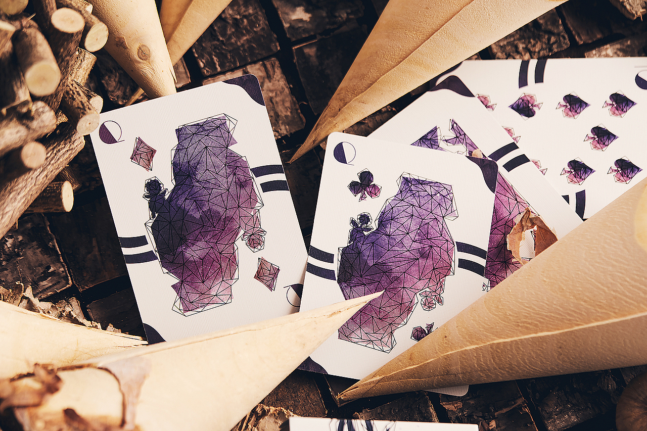 产品摄影-扑克牌-Lost Deer（图ZMTQ4NTkyNTcy） - 产品摄影 - 站酷设计师柏克珀紙品工作室原创素材 - 站酷ZCOOL