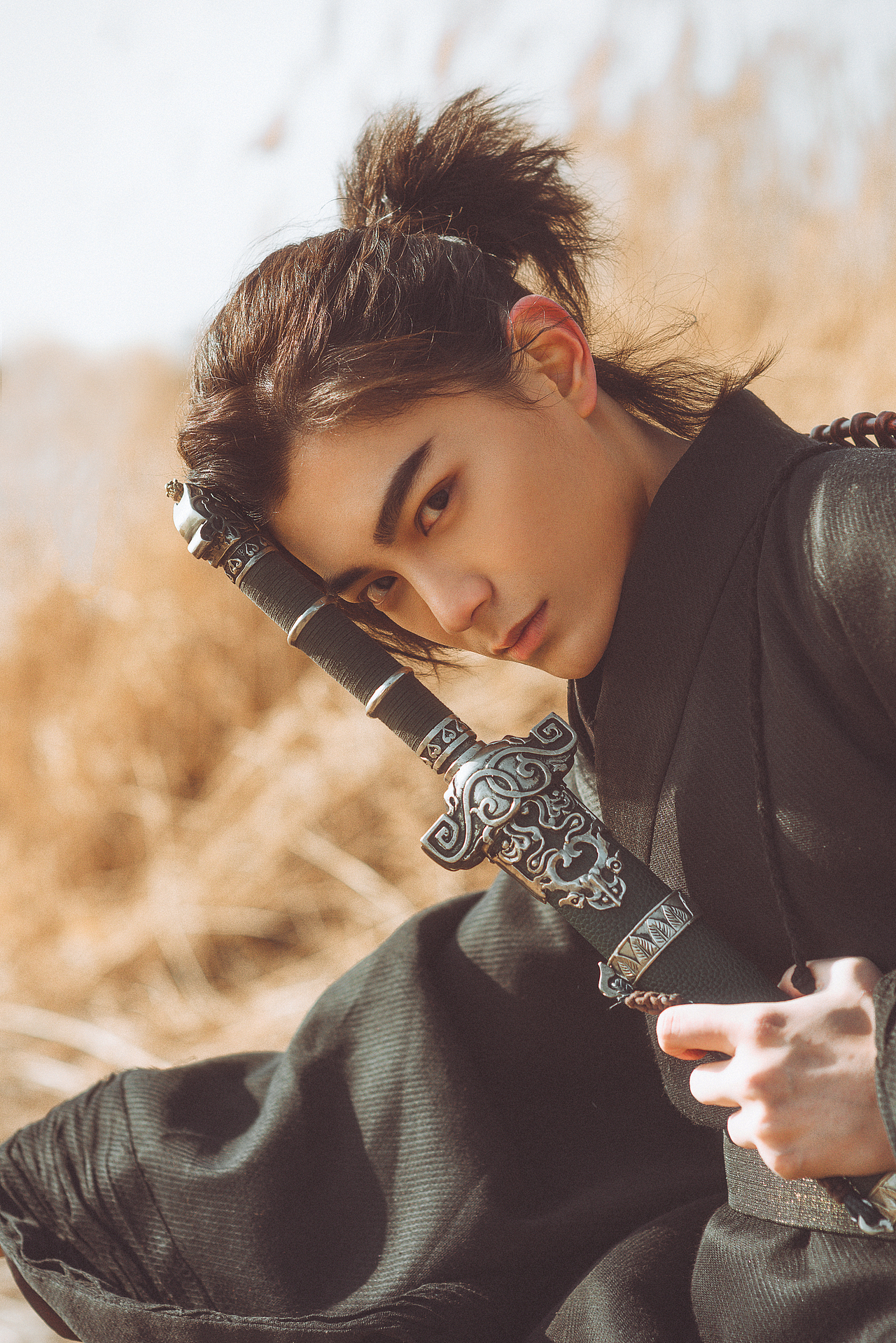 千山我独行,不必相送