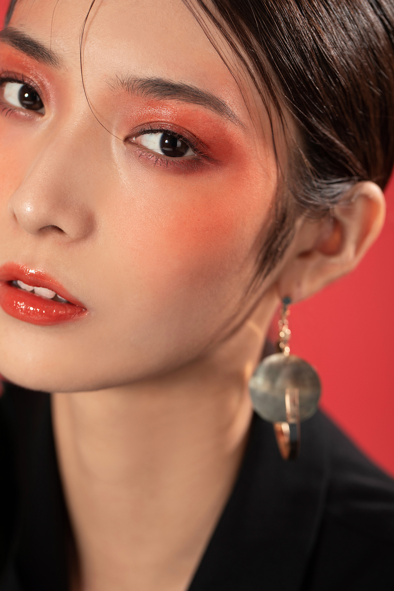 复古中式创意摄影美妆妆容