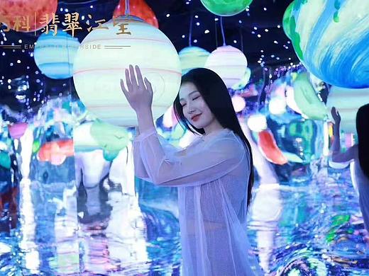 光影展梦幻网红打卡流浪地球租赁唯美发光球体