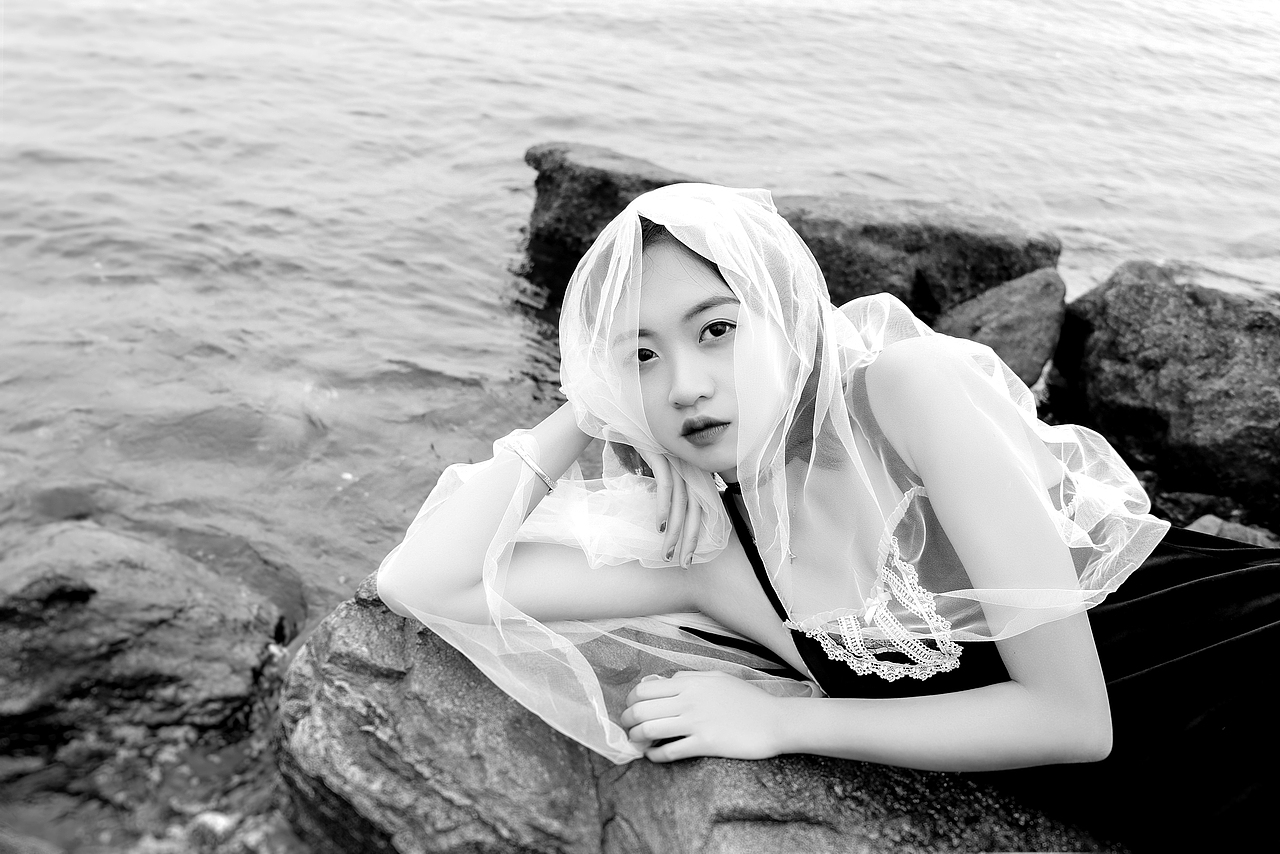 非黑即蓝（图ZMTM3MjU5NDI0） - 人像摄影 - 站酷设计师阿塔001原创素材 - 站酷ZCOOL