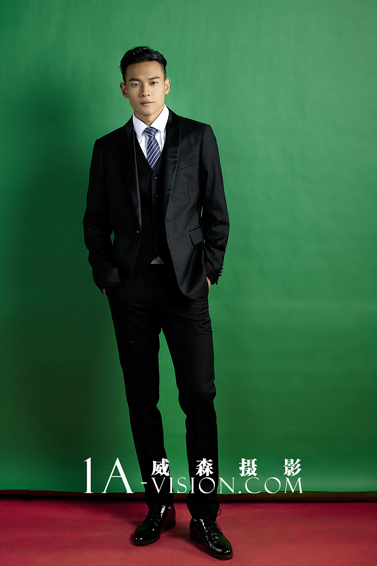 西装、职业装拍摄摄影　广州深圳中山顺德形象、肖像照
