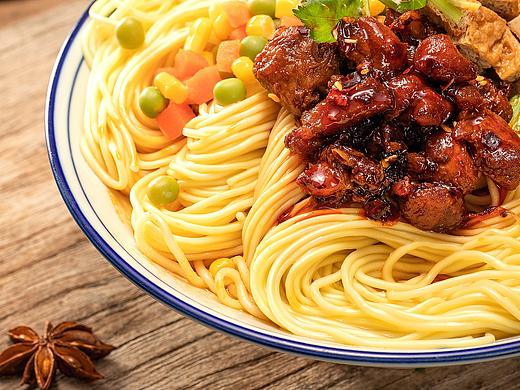 牛肉粉｜美食摄影