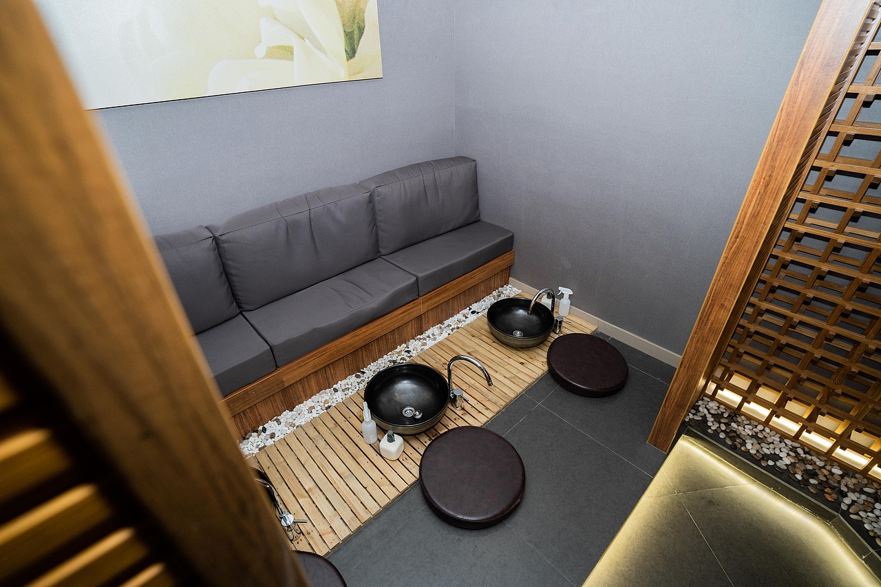 信庭序西平泰式spa店