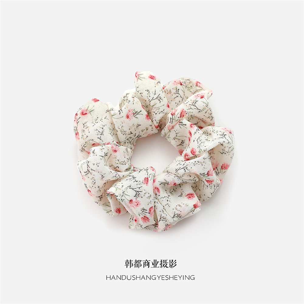 义乌淘宝摄影饰品拍摄耳钉项链戒指小清新场景图