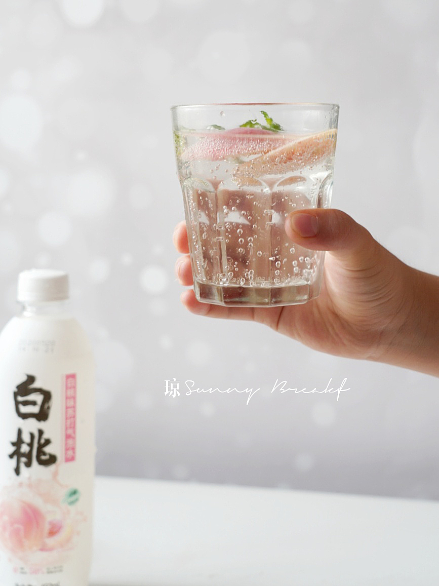 白桃苏打水（图ZMjE1ODU2ODEy） - 产品摄影 - 站酷设计师Joan文琼原创素材 - 站酷ZCOOL