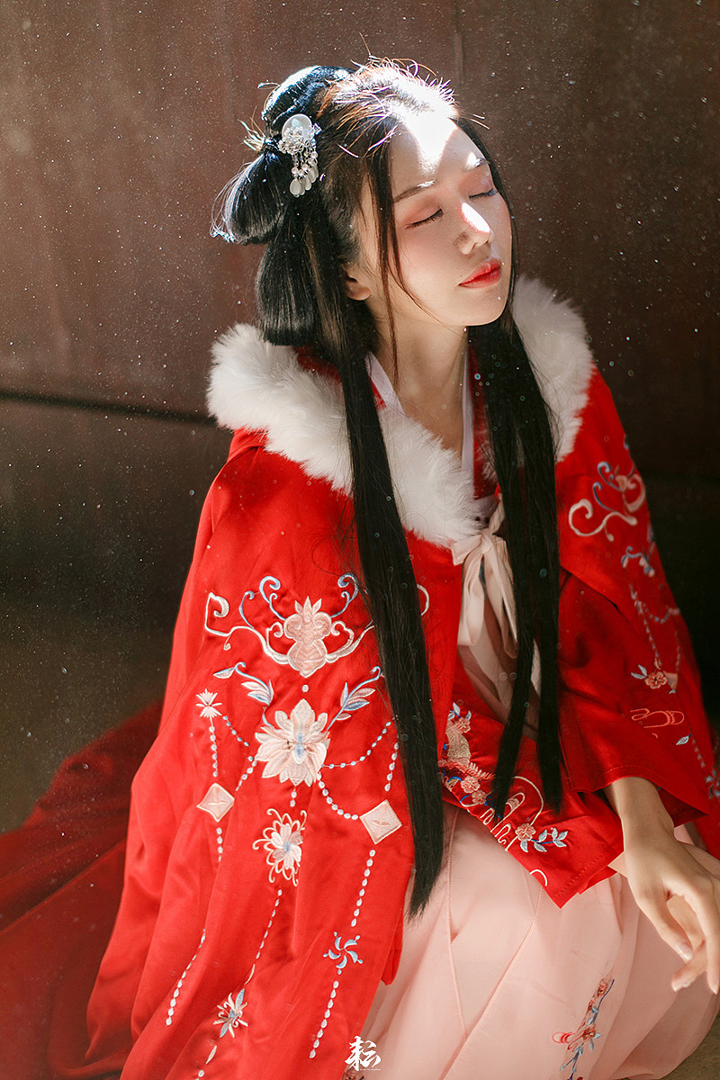 不負(fù)韶華（圖ZMTQ4NTY5NTY4） - 人像攝影 - 站酷設(shè)計(jì)師耘小野原創(chuàng)素材 - 站酷ZCOOL