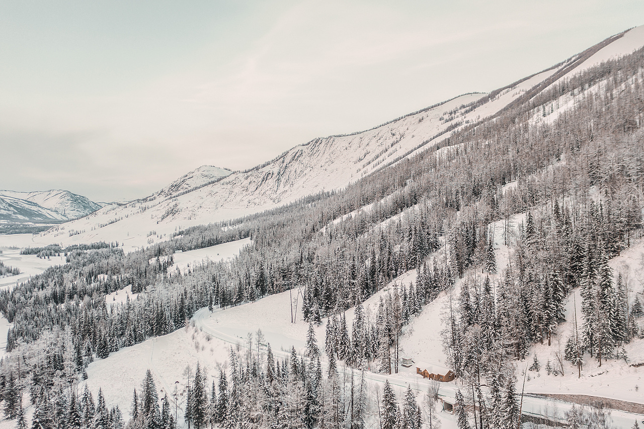 国境之北-新疆喀纳斯