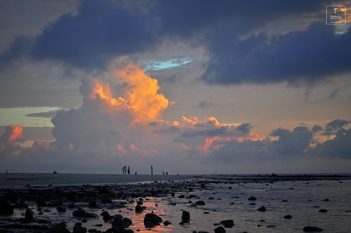 去中国十大最美海岛-涠洲岛看一场浪漫的日出日落，环岛很享受_凯迪网资讯