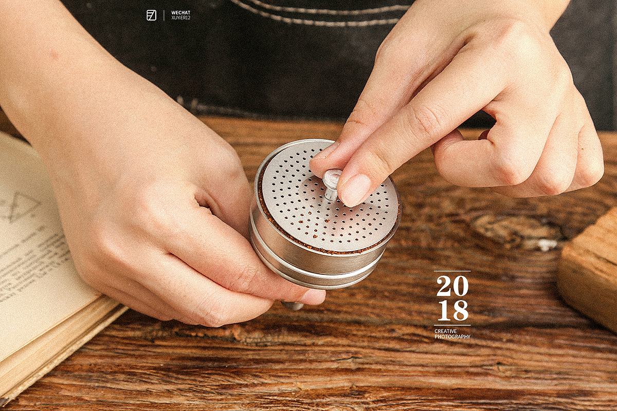 产品摄影丨摩卡咖啡壶（图ZMTI0OTY1NTMy） - 产品摄影 - 站酷设计师逢图商业摄影原创素材 - 站酷ZCOOL