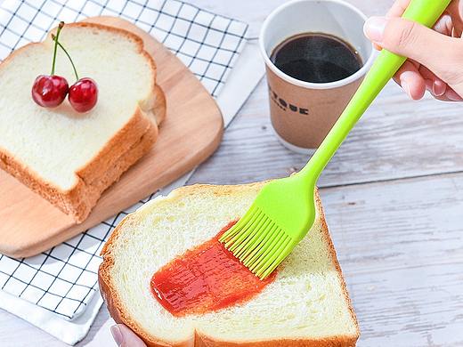 油刷子產(chǎn)品詳情頁（個(gè)人主頁-ZNDcwMjk0MDg=） - 電商 - 站酷設(shè)計(jì)師蕭蕭小逗比i原創(chuàng)素材 - 站酷ZCOOL