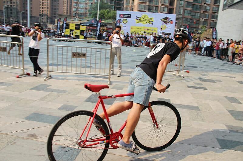 2013郑州野猫赛（图ZMTEwNTQ3NTY=） - 品牌 - 站酷设计师nesozheng原创素材 - 站酷ZCOOL